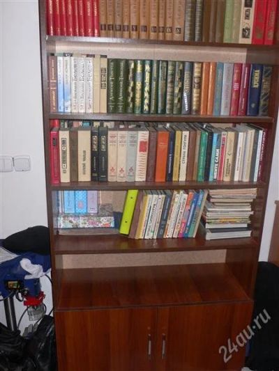 Лот: 2249576. Фото: 1. стеллаж книжный орех. Другое (офисная мебель и домашние кабинеты)