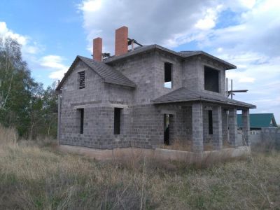 Лот: 7741452. Фото: 1. Коттедж в пос. Солонцы (недостроенный... Дома