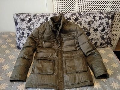 Лот: 12787014. Фото: 1. Продам пуховик клетках. Верхняя одежда