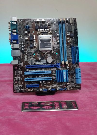 Лот: 23688103. Фото: 1. Мат. плата Asus p7h55-m le/LGA1156... Материнские платы