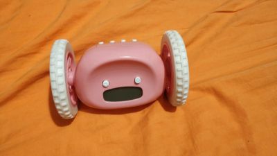 Лот: 16701038. Фото: 1. Убегающий будильник. Часы настенные, настольные