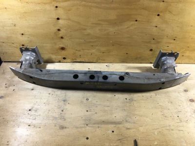 Лот: 18531727. Фото: 1. Усилитель бампера Toyota Avensis... Кузов