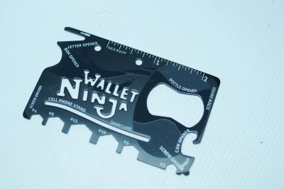 Лот: 8928089. Фото: 1. Мультитул Wallet Ninja 18 in 1... Фонарики