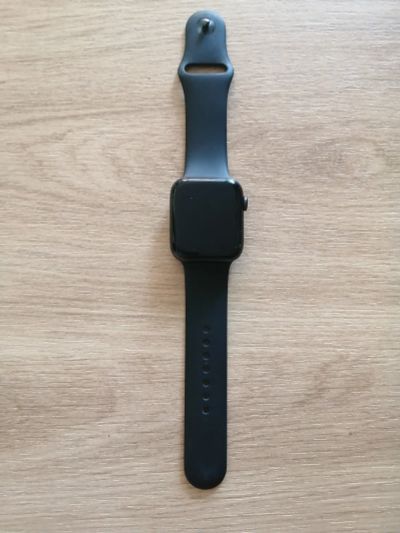 Лот: 20025514. Фото: 1. Apple Watch SE 44mm lock. Смарт-часы, фитнес-браслеты, аксессуары