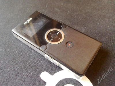 Лот: 396957. Фото: 1. MPIO FY800 1gb. Плееры