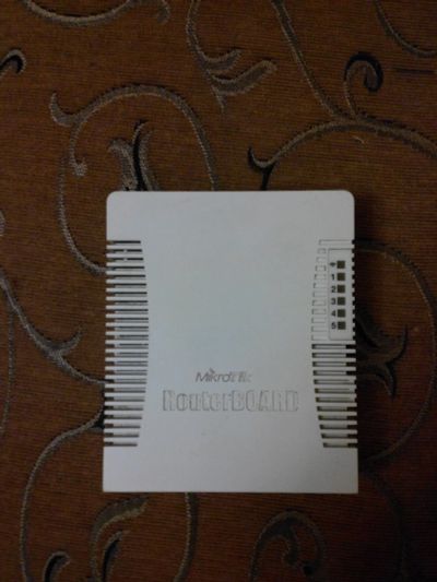 Лот: 11963825. Фото: 1. Wi Fi маршрутизатор Mikrotik RB951G-2HnD. WiFi, Bluetooth адаптеры