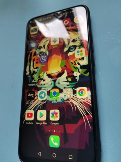 Лот: 18971697. Фото: 1. Смартфон Huawei p smart z 64g... Смартфоны