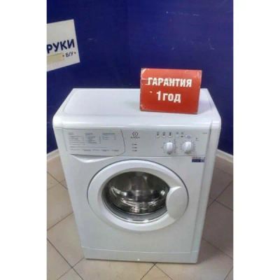 Лот: 25763325. Фото: 1. Стиральная машина Indesit WIUN... Стиральные машины
