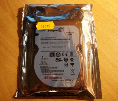 Лот: 3292333. Фото: 1. Seagate ST9750420AS 750 Гб новый... Жёсткие диски (HDD)