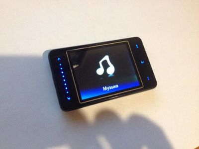 Лот: 7995435. Фото: 1. Плеер RoverMedia Aria E10 2Gb. Плееры