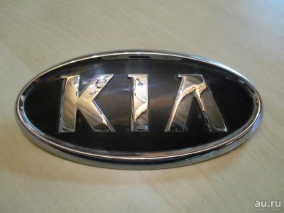Лот: 13565770. Фото: 1. Эмблема двери багажника Kia Sorento... Кузов