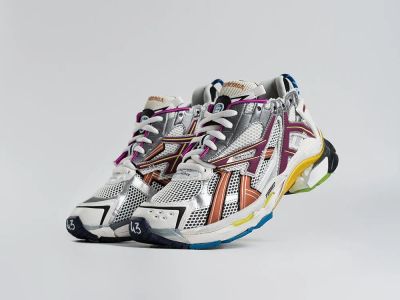 Лот: 25344445. Фото: 1. Кроссовки Balenciaga Runner. Кеды, кроссовки, слипоны