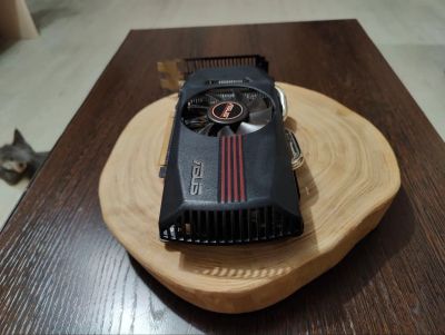 Лот: 25639982. Фото: 1. Geforce gtx 560. Видеокарты