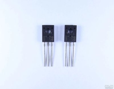 Лот: 8887904. Фото: 1. Два транзистора MJE13003 одним... Транзисторы