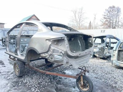 Лот: 25198178. Фото: 1. задняя часть кузова Renault Fluence... Кузов