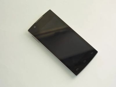 Лот: 3804886. Фото: 1. Тончайший в мире смартфон 5,6мм... Смартфоны
