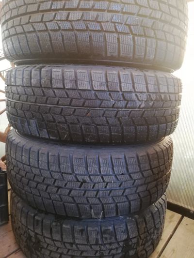 Лот: 19453500. Фото: 1. Шины Goodyear зимние новые. Шины