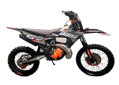 Лот: 25756238. Фото: 1. Мотоцикл эндуро PITONMOTO MX8... Мотоциклы