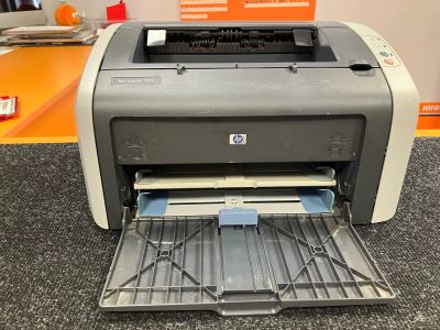 Лот: 20267050. Фото: 1. Б/У принтер лазерный HP LaserJet... Лазерные принтеры