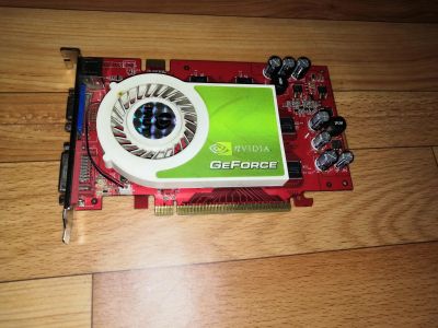 Лот: 17316444. Фото: 1. Видеокарта Palit Geforce 7600... Видеокарты
