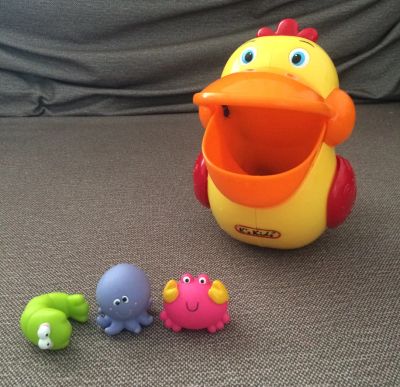 Лот: 9217943. Фото: 1. Игрушка для ванны Голодный пеликан... Игрушки для купания