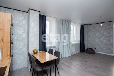 Лот: 25293117. Фото: 1. 3-комн. квартира , Красноярск... Квартиры, студии