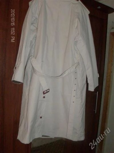 Лот: 2207653. Фото: 1. Мужское пальто светлое. Верхняя одежда
