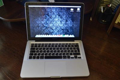 Лот: 5312468. Фото: 1. MacBook Pro 13 (2,8 GHz i7 / 10gb... Ноутбуки