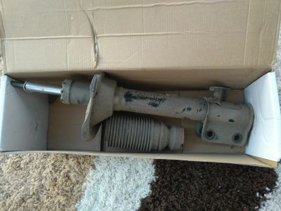 Лот: 15868584. Фото: 1. Задняя стойка Subaru Forester... Кузов