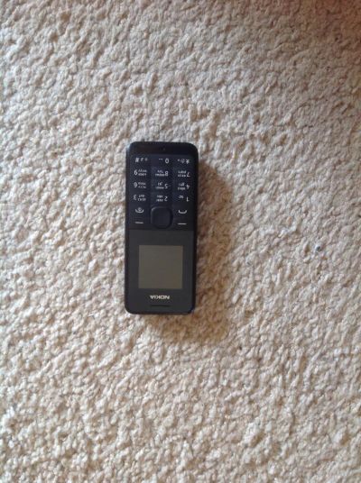 Лот: 4020292. Фото: 1. Nokia с фонариком. Кнопочные мобильные телефоны