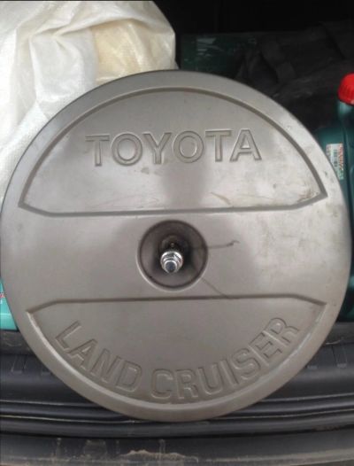 Лот: 11866858. Фото: 1. Колпак запаски Toyota Land Cruiser. Колпаки
