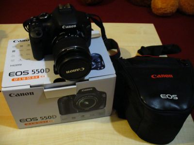 Лот: 5008033. Фото: 1. Цифровой зеркальный фотоаппарат... Цифровые зеркальные