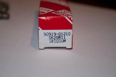 Лот: 3827085. Фото: 1. продам свечи "denso sk20r11 iridium... Расходные материалы