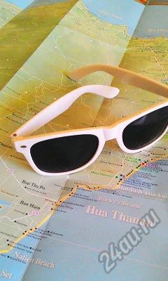 Лот: 5697409. Фото: 1. Красивые белые солнечные очки. Очки солнцезащитные