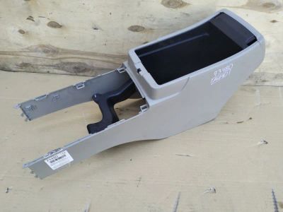 Лот: 21405103. Фото: 1. подлокотник Toyota Camry ACV40. Двигатель и элементы двигателя