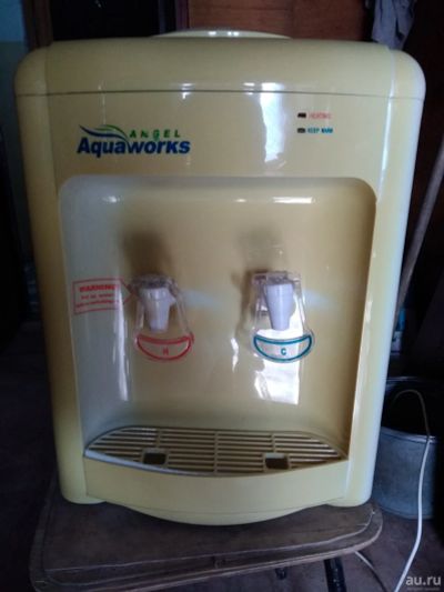 Лот: 13382059. Фото: 1. Кулер для воды настольный AquaWorks... Чайники, кофемашины, кулеры