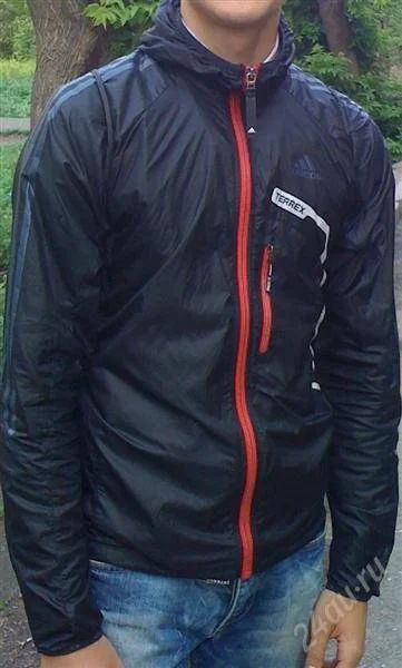 Лот: 1973099. Фото: 1. Плащовка Adidas Terrex.Покупал... Верхняя одежда