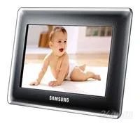Лот: 989223. Фото: 1. Цифровая фоторамка Samsung SPF-107H. Фоторамки, фотоальбомы