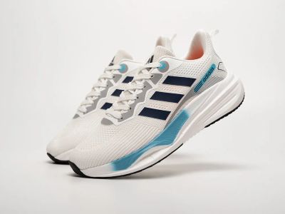 Лот: 24973810. Фото: 1. Кроссовки Adidas. Кеды, кроссовки, слипоны