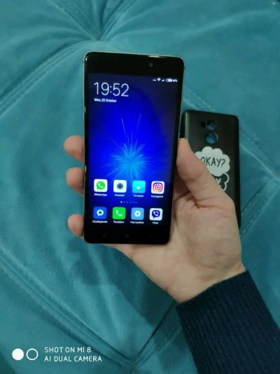 Лот: 12461957. Фото: 1. Xiaomi redmi 4 pro. Смартфоны