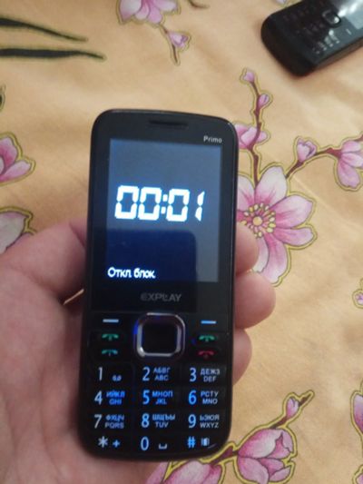 Лот: 13924679. Фото: 1. Телефон explay V100. Кнопочные мобильные телефоны