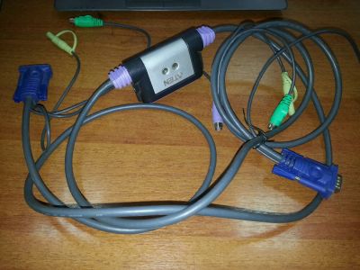 Лот: 6250781. Фото: 1. Aten KVM (2компьютера - 1 монитор... Другое (периферия)