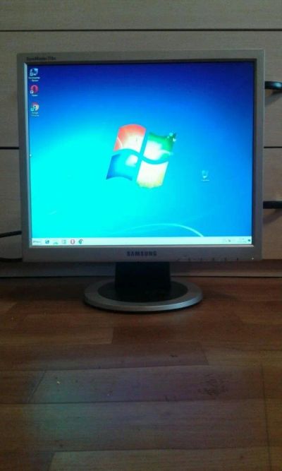 Лот: 7619406. Фото: 1. монитор Samsung SyncMaster 710n... ЖК-мониторы