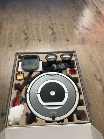 Лот: 11769014. Фото: 1. Робот пылесос IRobot Roomba 780. Пылесосы, паровые швабры