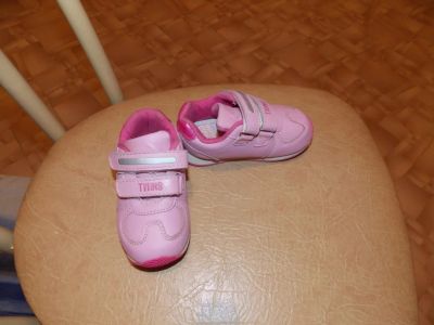 Лот: 7926576. Фото: 1. Кроссовки Twins р.21. Кеды, кроссовки
