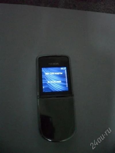 Лот: 879717. Фото: 1. Nokia 8800 Sirocco Silver. Кнопочные мобильные телефоны