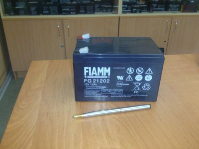 Лот: 4184378. Фото: 1. Аккумулятор FIAMM FG 21202 12В... Батарейки, аккумуляторы, элементы питания