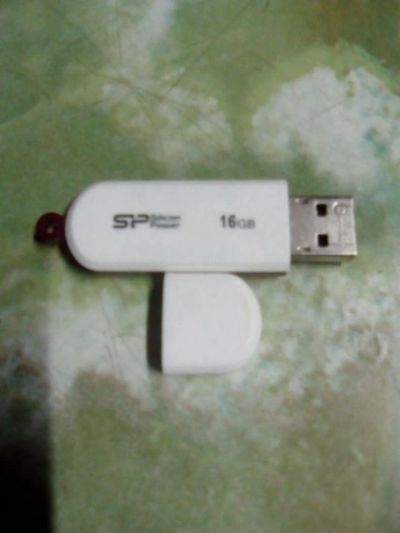 Лот: 8475686. Фото: 1. Флешка. USB-флеш карты