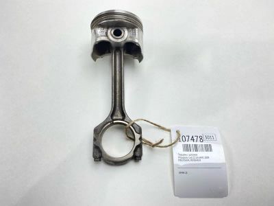 Лот: 25112042. Фото: 1. Поршень с шатуном Mitsubishi Colt... Двигатель и элементы двигателя
