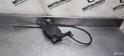 Лот: 22463135. Фото: 1. Расширительный бачок Suzuki SV... Запчасти